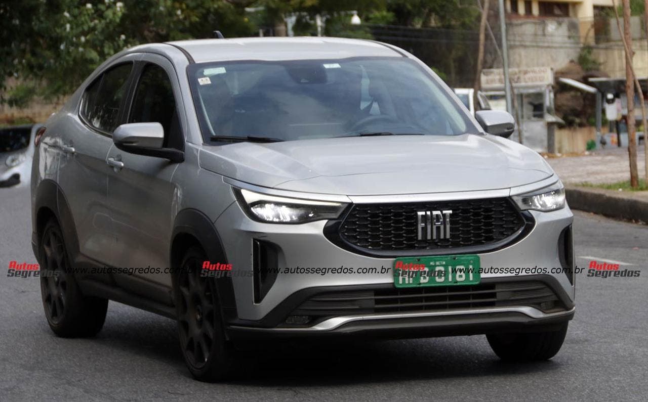 Fiat Fastback Abarth 2024 prototipo