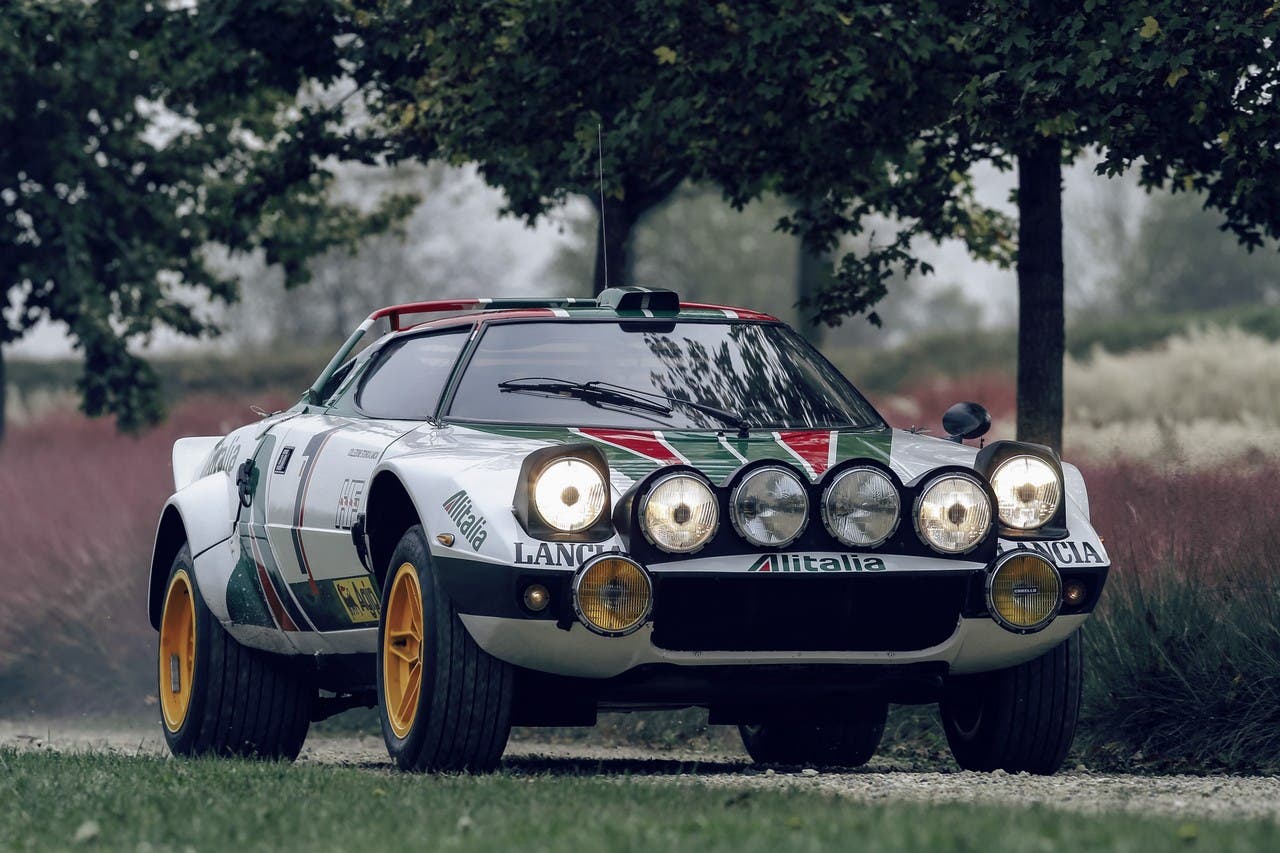 Stratos