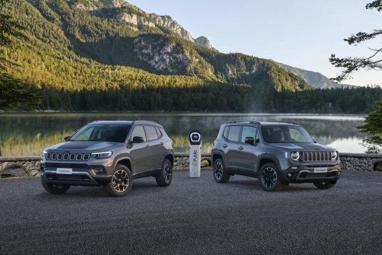 Jeep Renegade e Compass 4xe Italia