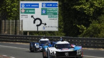 Peugeot 9X8 primi giri 24 Ore di Le Mans 2023