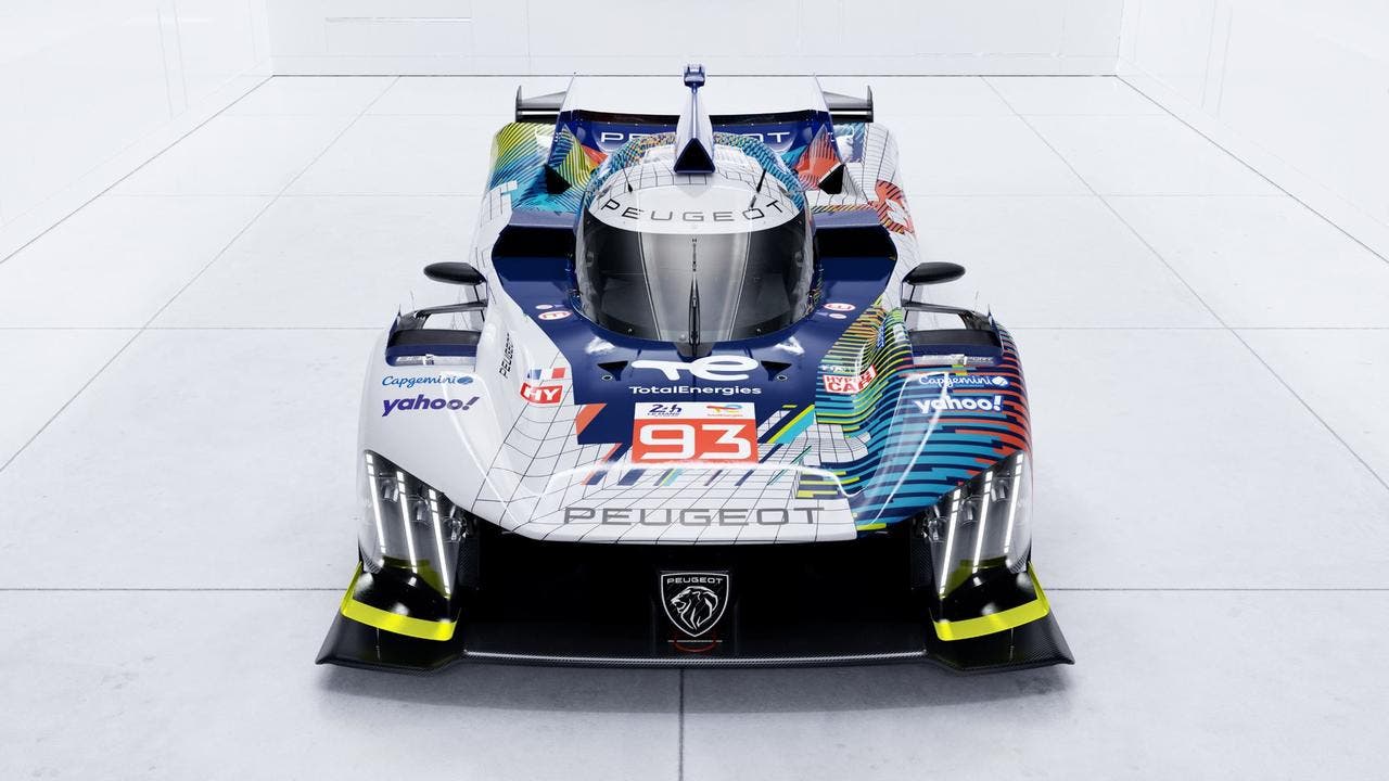 Peugeot 9X8 primi giri 24 Ore di Le Mans 2023