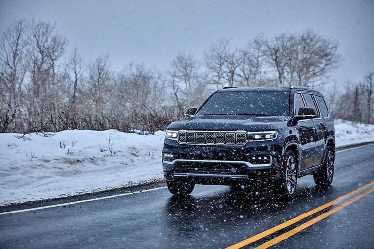 Jeep Grand Wagoneer 2023