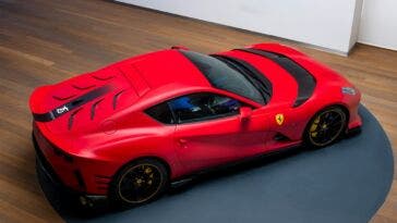 Ferrari 812 Competizione