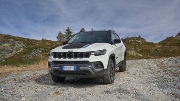 Jeep Compass 4xe Grand Tour of Switzerland