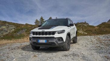 Jeep Compass 4xe Grand Tour of Switzerland