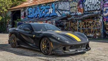 Ferrari 812 Competizione 2022 asta