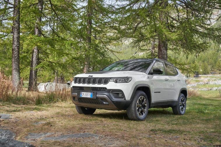 Jeep Compass 4xe 007