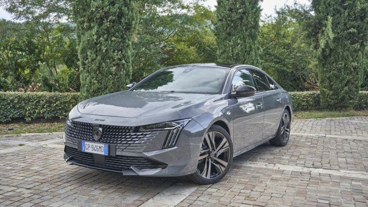 Peugeot 508 Hybrid Oltrepò Pavese