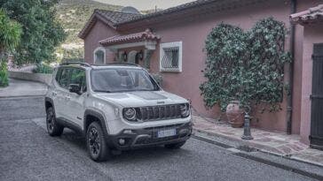 Jeep Renegade 4xe Saint-Jean-Cap-Ferrat