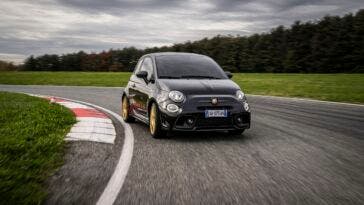 Abarth 695 75° Anniversario