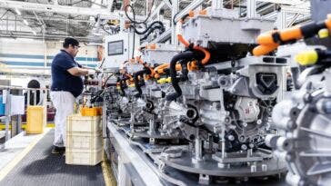 Stellantis e Kyndryl