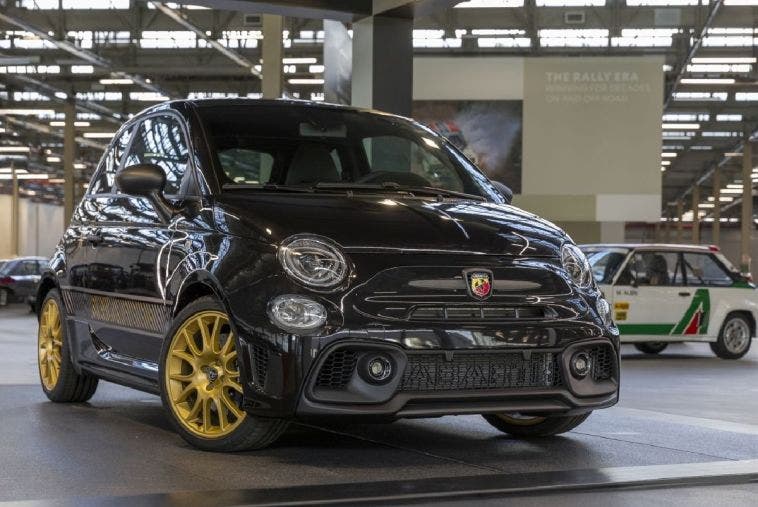 Abarth 695 75° Anniversario