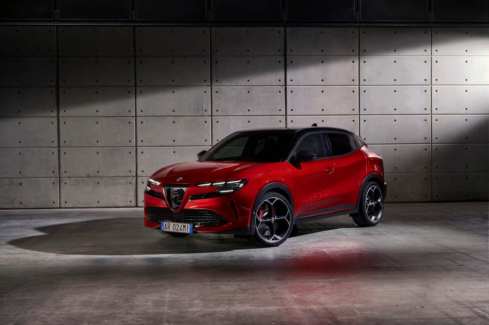 alfa romeo Junior 2024