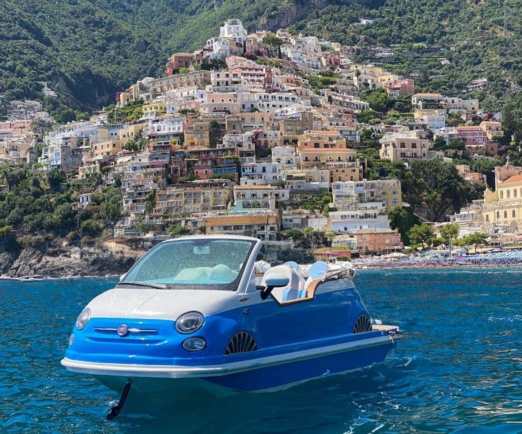 Fiat 500 barca