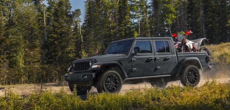 Jeep Gladiator 2024 NightHawk