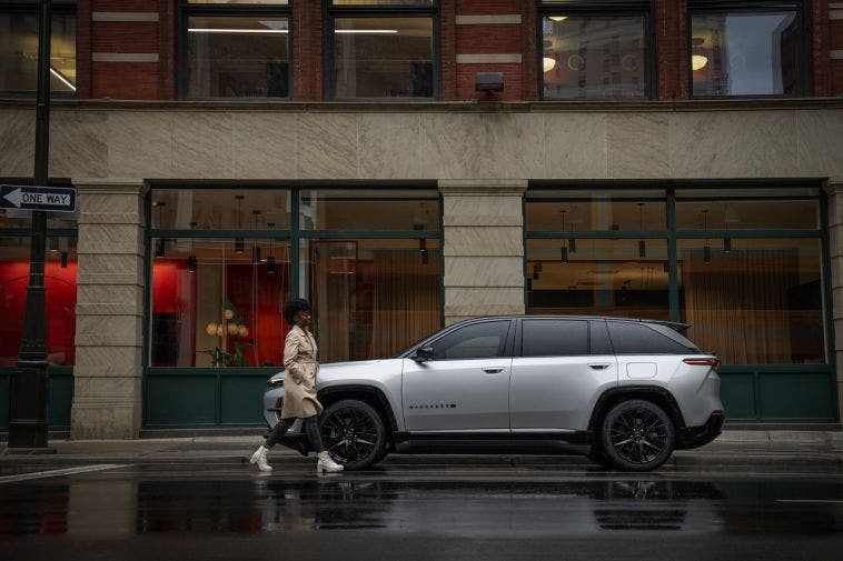 Jeep Wagoneer S Trailhawk