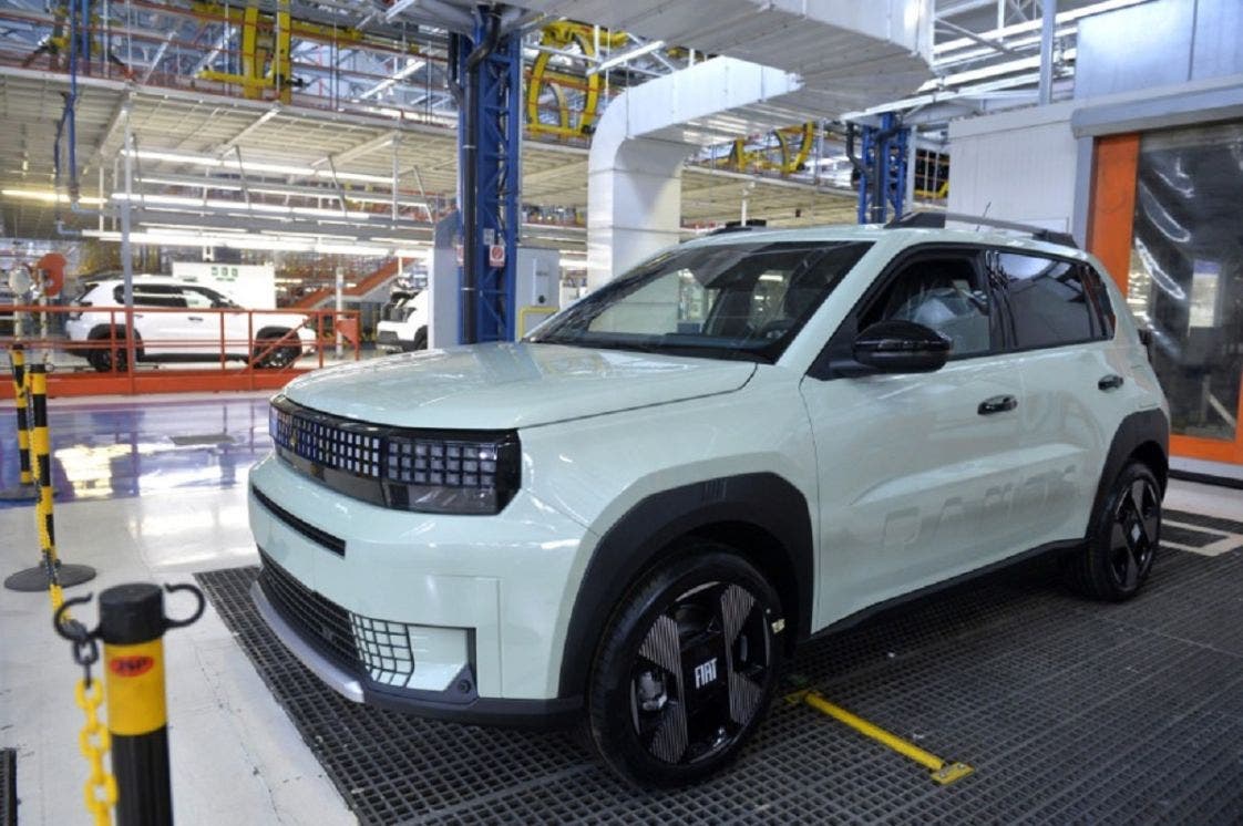 Fiat-Grande-Panda-7-1122x746.jpg