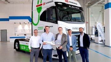 Iveco consegna il primo camion elettrico, si tratta dell'S-eWay