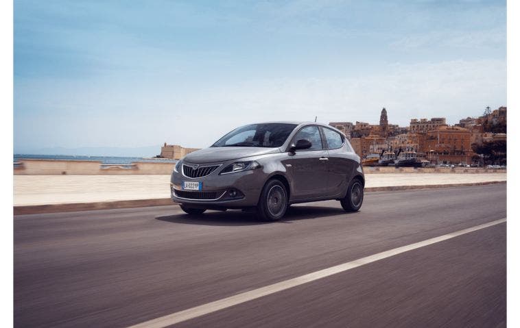 Lancia Ypsilon