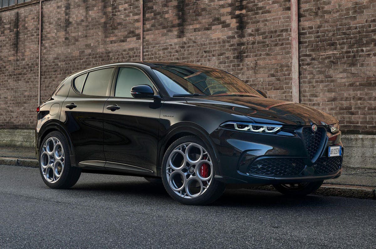 BARRE PORTATUTTO IN ACCIAIO G3 PACIFIC ALFA ROMEO STELVIO DAL 2017 SENZA RAILING