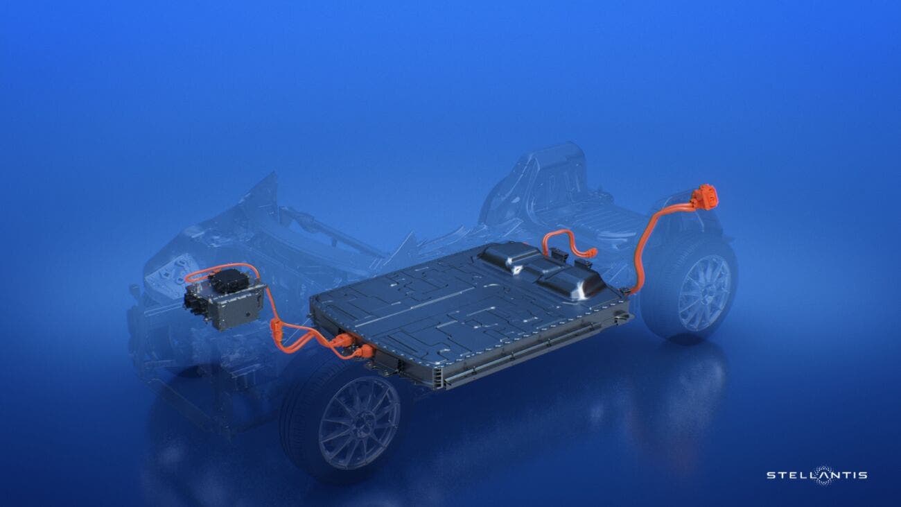 Peugeot E-3008 stla medium