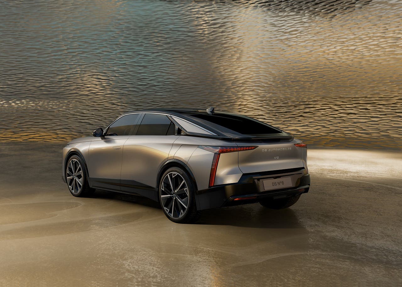 Nuova DS N°8