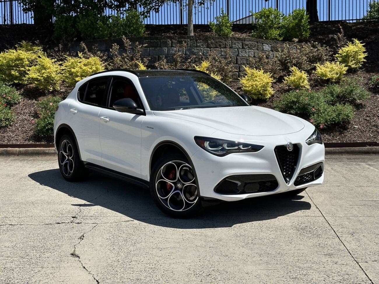 Alfa Romeo Stelvio veloce 2024 white