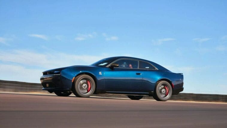 Dodge Charger Sixpack