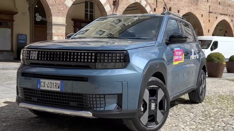 Fiat Grande Panda ibrida