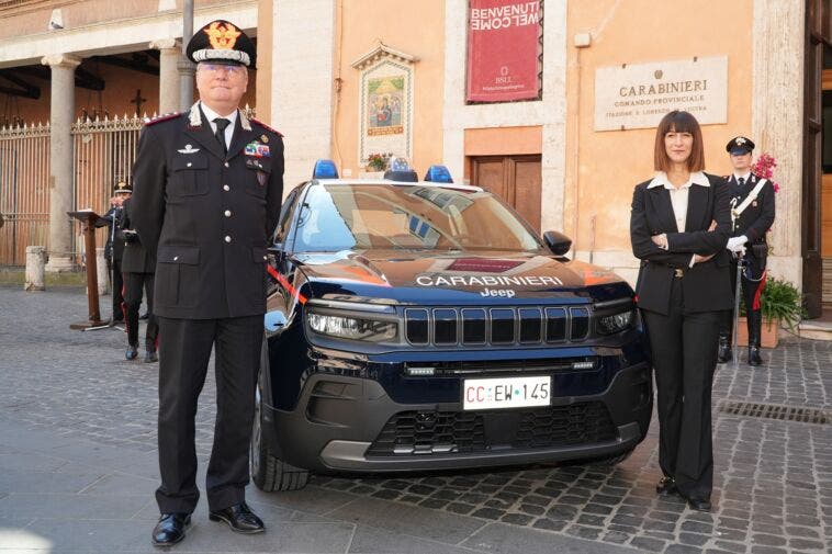Jeep avenger Carabinieri
