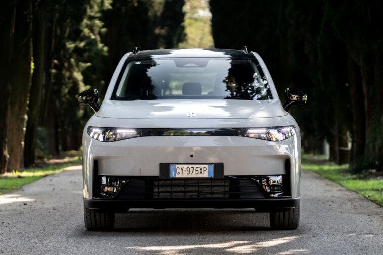 Leapmotor C10 Range Extended EV