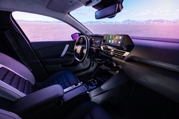 NUOVE CITROËN C4 E C4 X 1