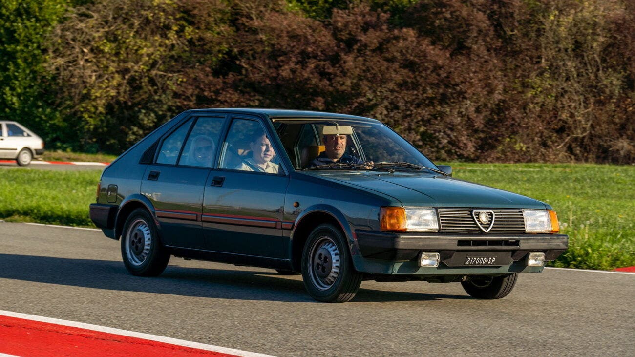 Alfa Romeo Arna