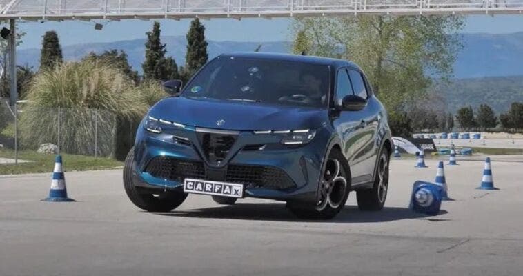 Alfa Romeo Junior Hybrid