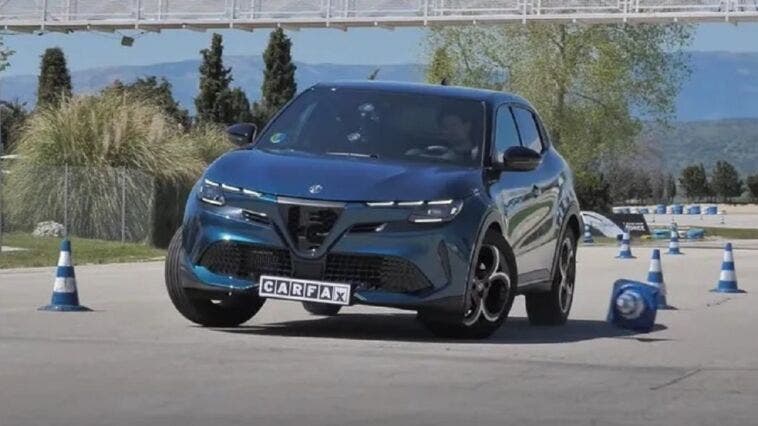 Alfa Romeo Junior Hybrid