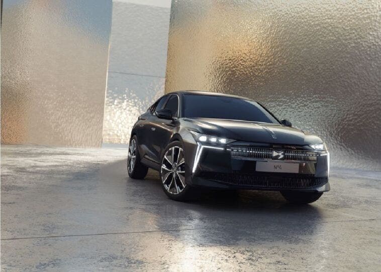 DS N°4
