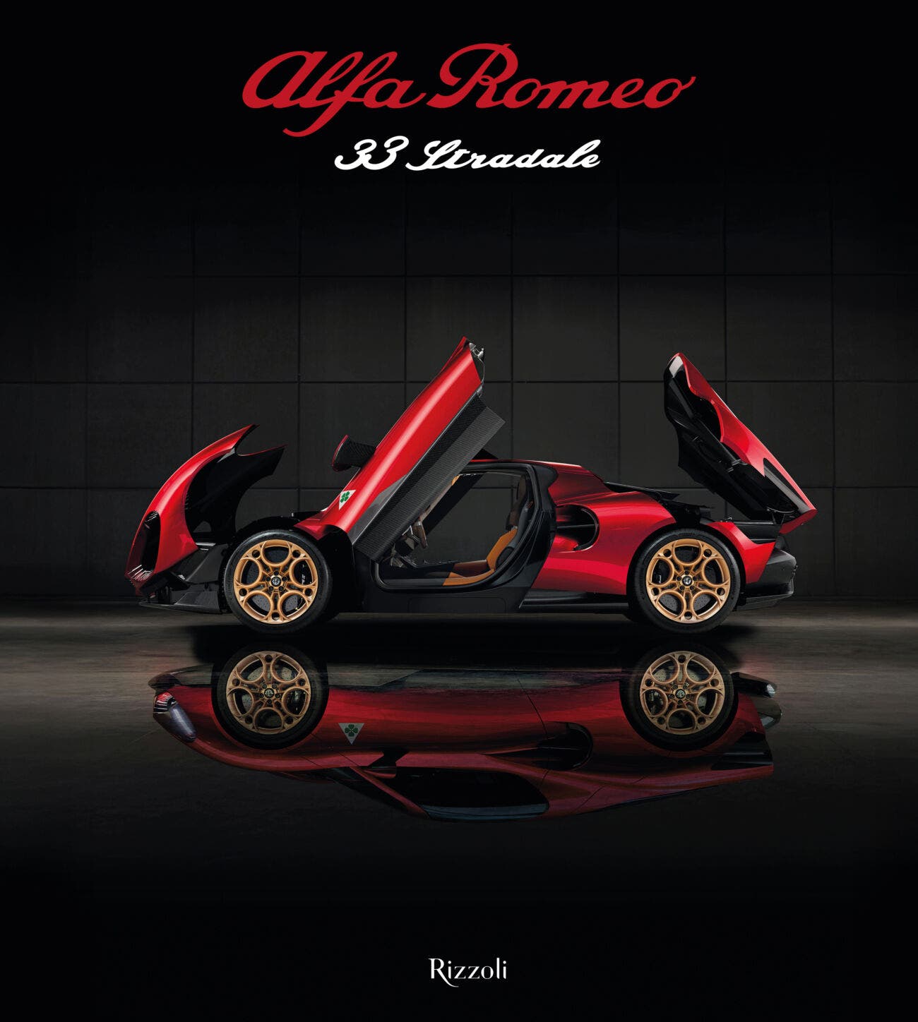 Il libro “Alfa Romeo 33 Stradale” 