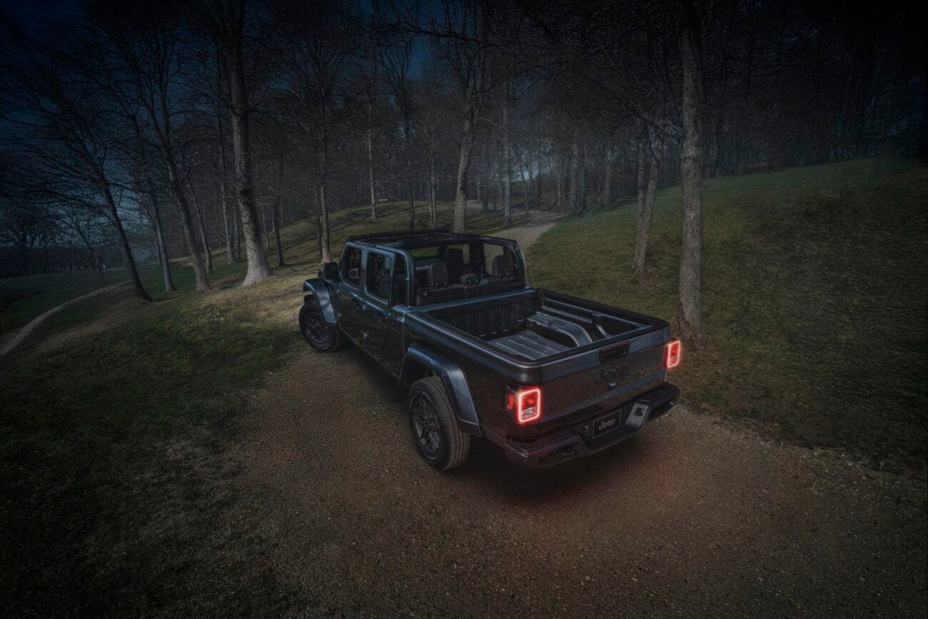 Jeep Gladiator Dark Sky