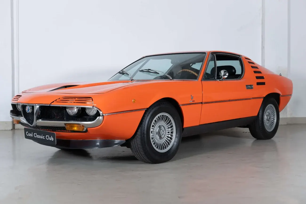 alfa romeo montreal