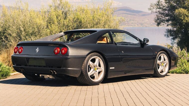 Ferrari F355 berlinetta nera