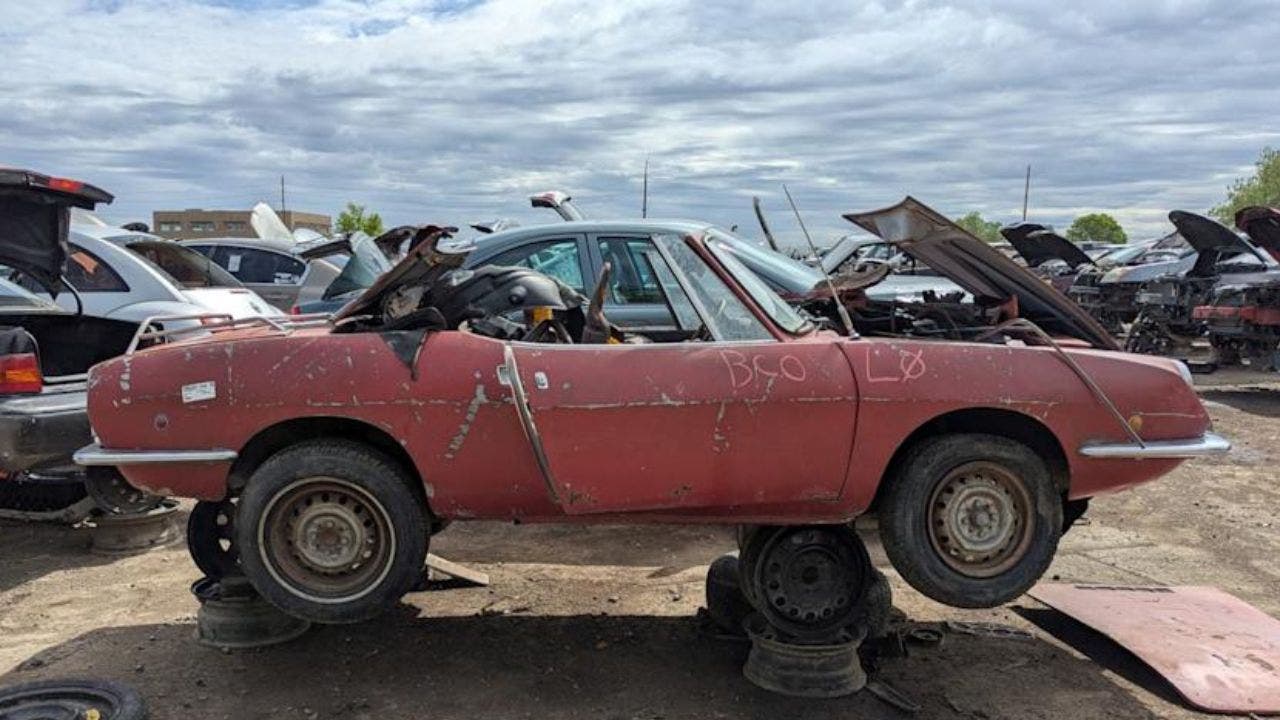 fiat 850 spider abbandonata