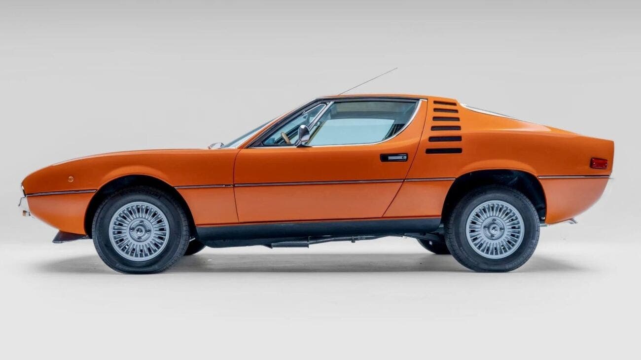 Alfa Romeo Montreal