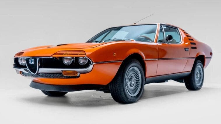 Alfa Romeo Montreal