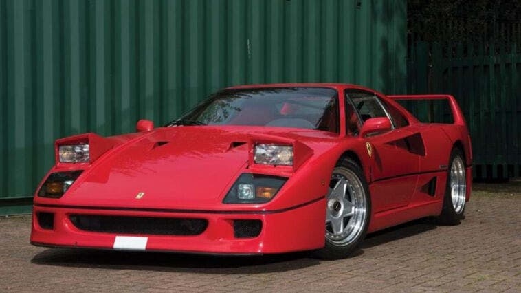 Ferrari F40 rubata dagli hussein