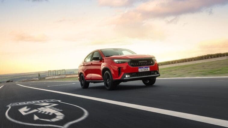 Fiat Fastback Abarth 2026