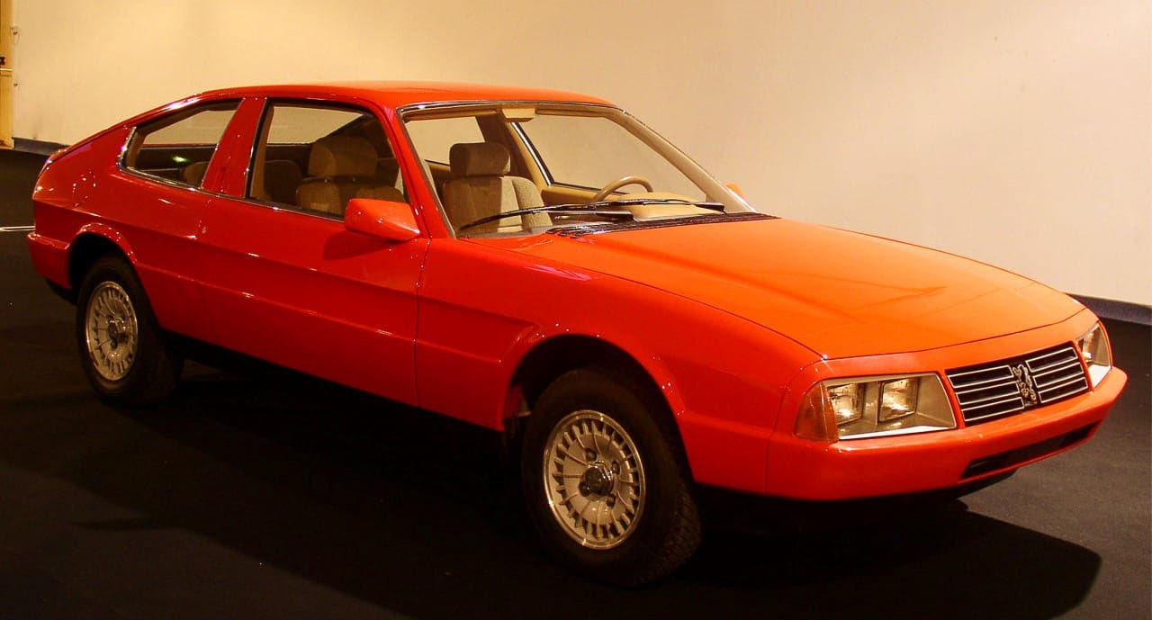 E27 Sports Coupé