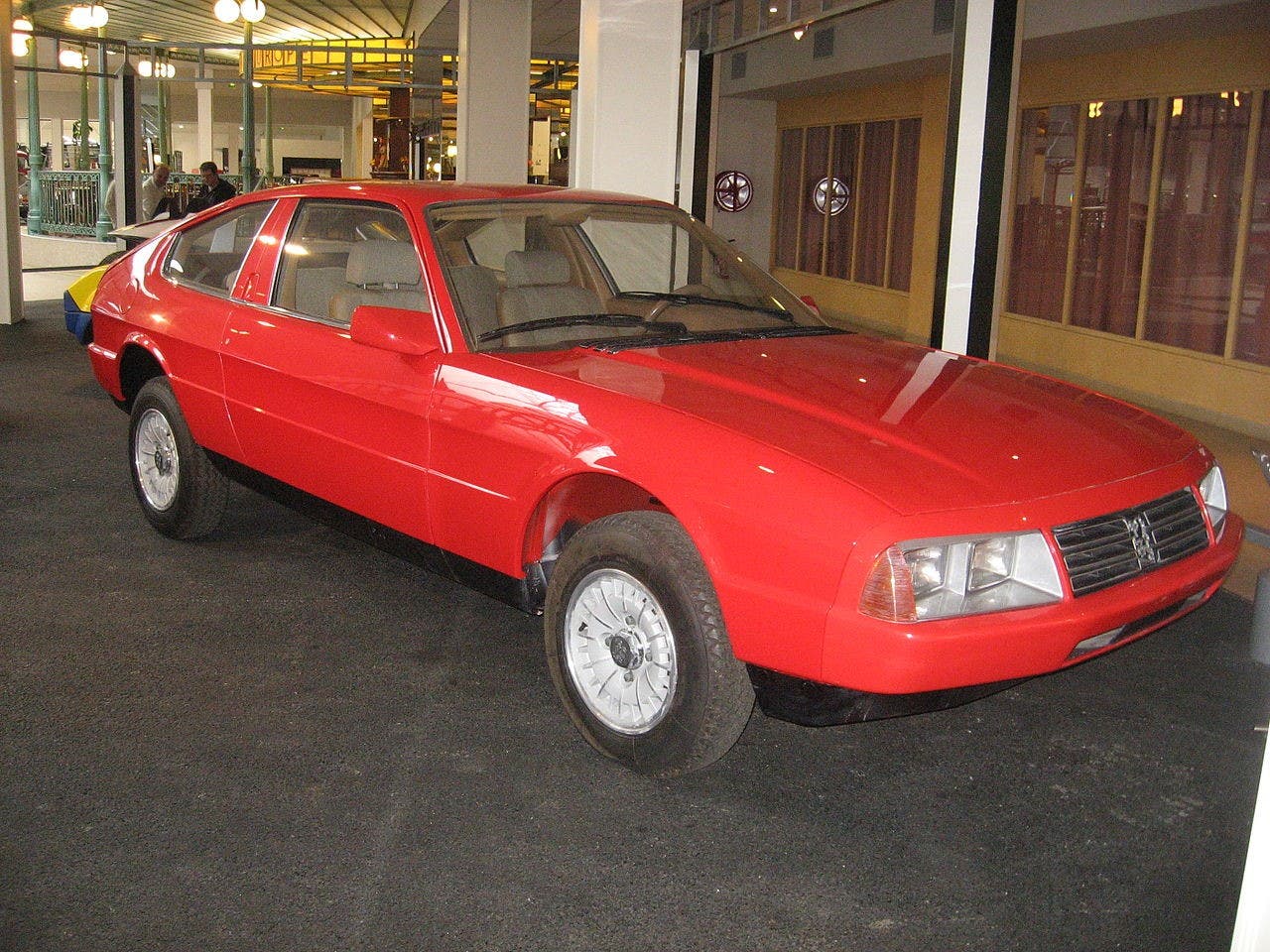 E27 Sports Coupé