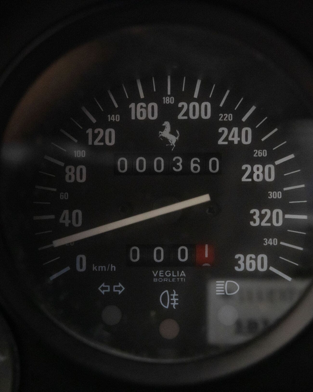 F40