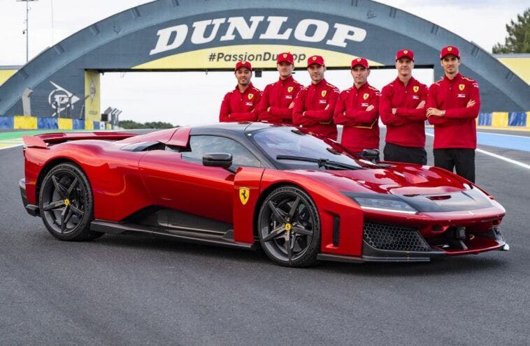 Ferrari F80 a Le Mans