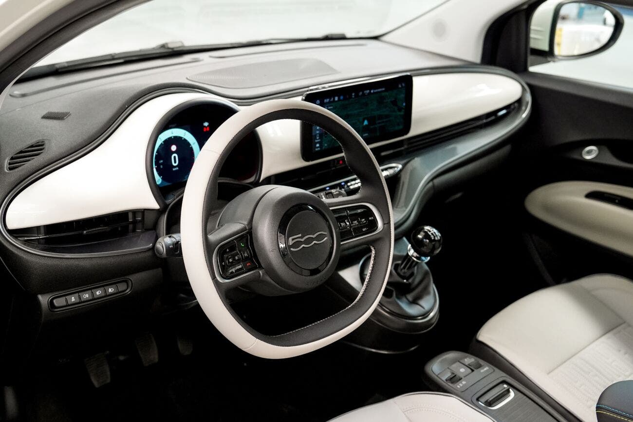Fiat 500 Ibrida